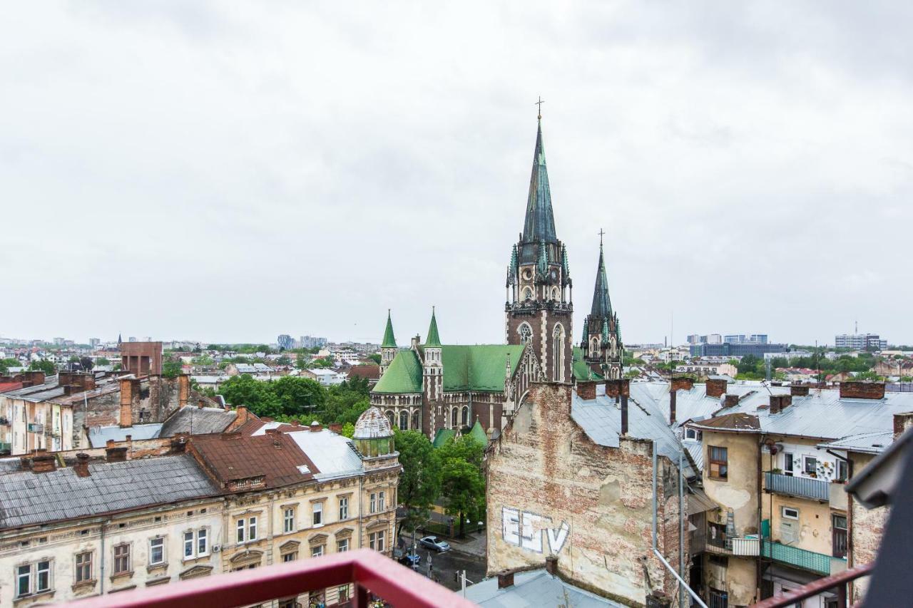 Bonapart Delux * Lviv